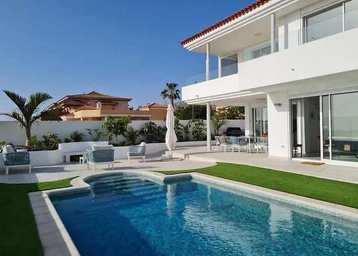 Exclusive Ocean View Heated Pool Вілла Адехе